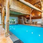 Luxe Vakantiehuis in Nederland met Privézwembad: Ontspanning en Comfort gegarandeerd