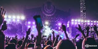 Feestelijke Festivals en Betoverende Evenementen: Een Wereld vol Verbinding en Vreugde