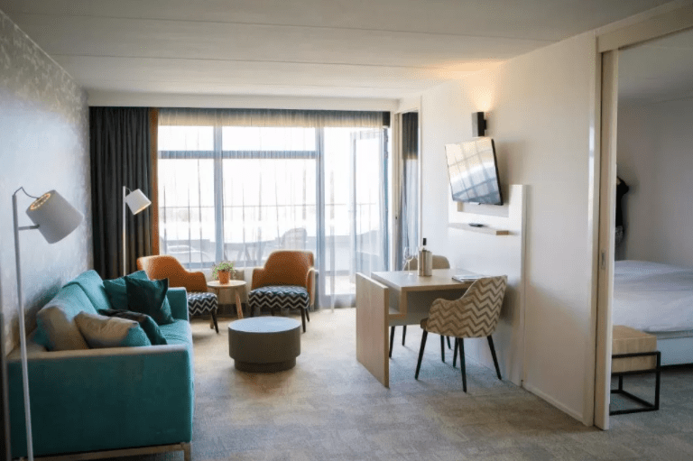 Luxe Hotel aan Zee in Nederland: Ontspannen en Genieten van de Kustpracht